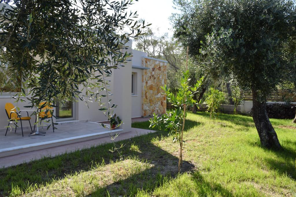 Three Stars Luxury Villas Moraitika Zewnętrze zdjęcie
