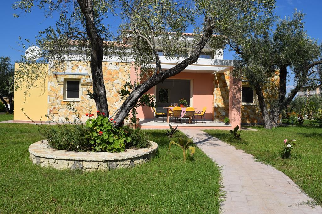 Three Stars Luxury Villas Moraitika Zewnętrze zdjęcie
