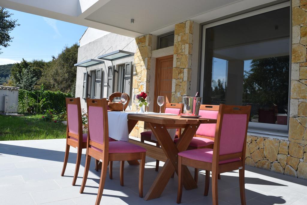 Three Stars Luxury Villas Moraitika Zewnętrze zdjęcie
