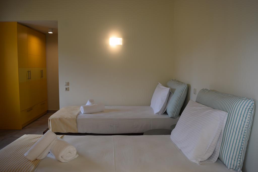 Three Stars Luxury Villas Moraitika Zewnętrze zdjęcie