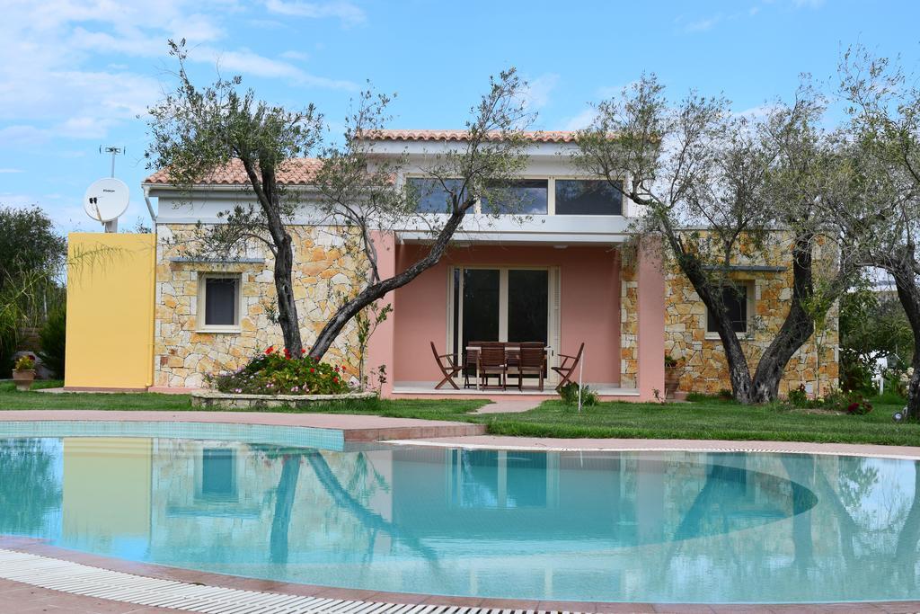 Three Stars Luxury Villas Moraitika Zewnętrze zdjęcie