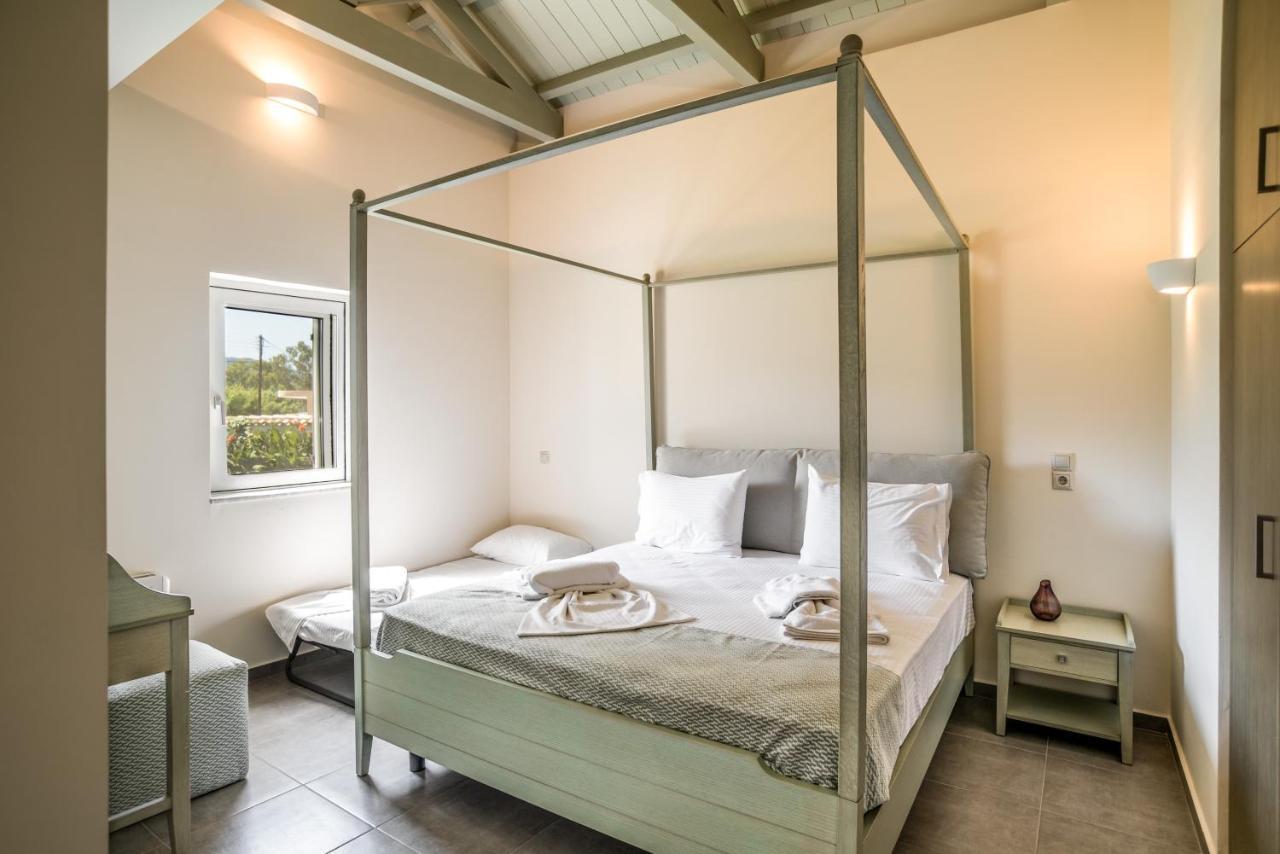 Three Stars Luxury Villas Moraitika Zewnętrze zdjęcie