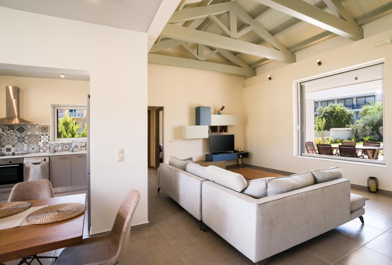 Three Stars Luxury Villas Moraitika Zewnętrze zdjęcie
